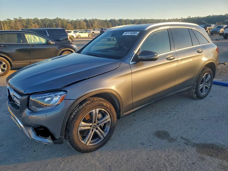 2018 MERCEDES-BENZ GLC 300 — VIN WDC0G4JB9JV031510