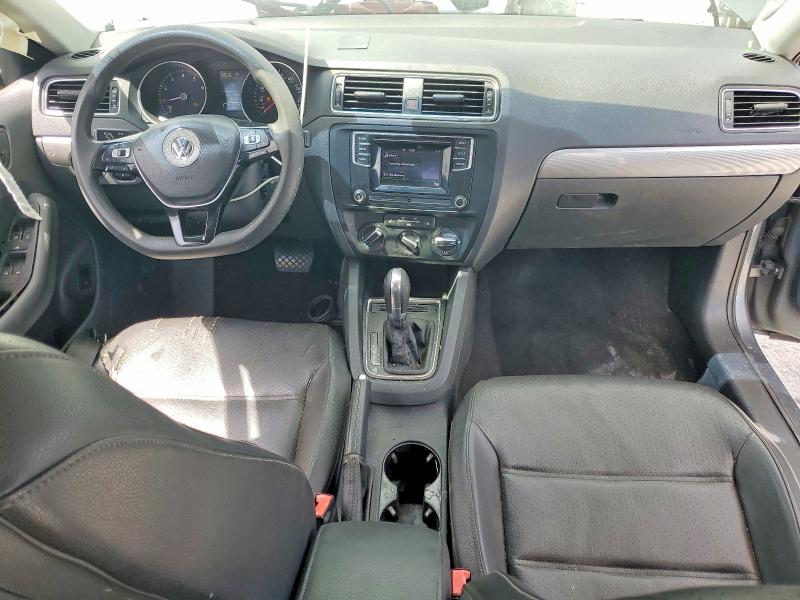 3VWDB7AJXJM206577