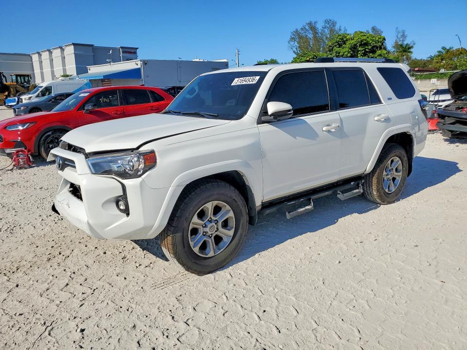 2021 TOYOTA 4RUNNER — VIN JTEFU5JR3M5251463