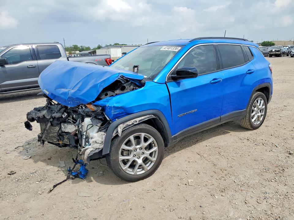 2022 JEEP COMPASS — VIN 3C4NJDFB0NT177628
