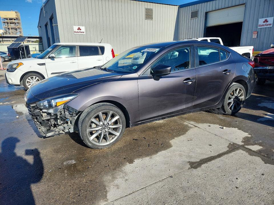 2018 MAZDA 3 — VIN 3MZBN1V39JM261870
