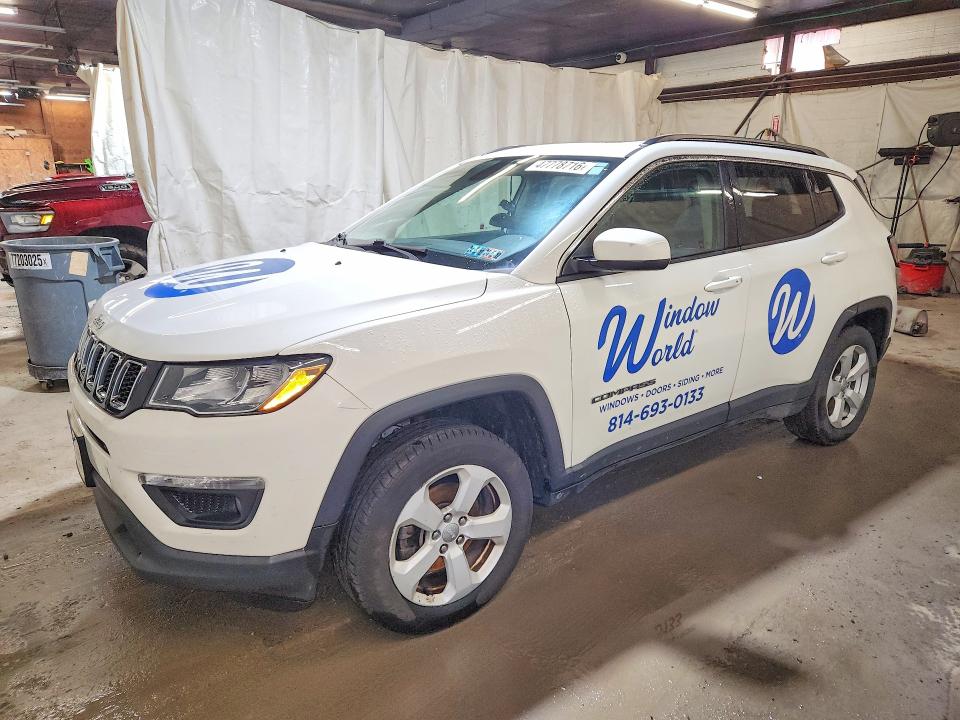 2018 JEEP COMPASS — VIN 3C4NJDBB0JT174986