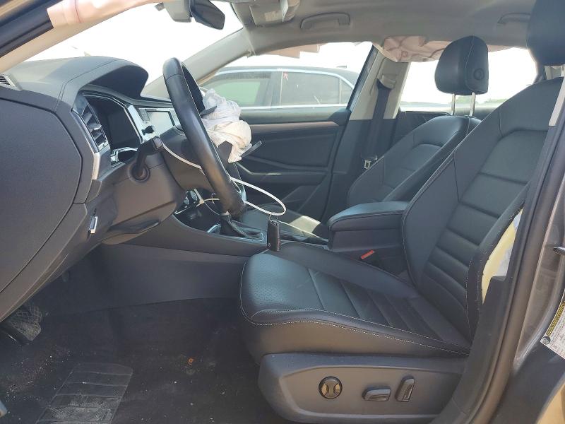 3VW7M7BU0RM005315