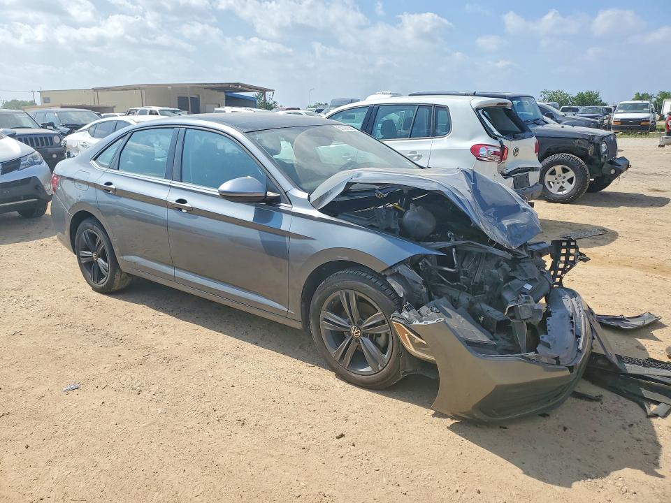 3VW7M7BU0RM005315