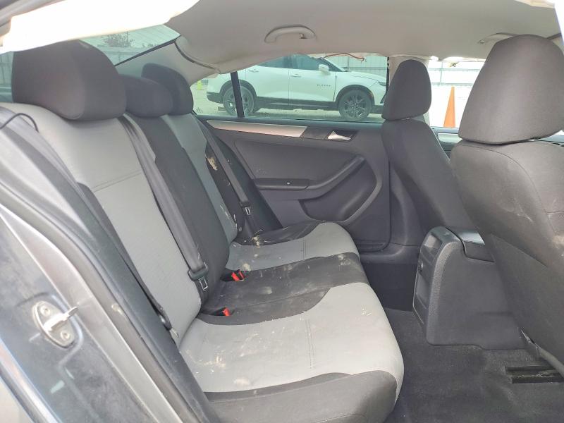 3VW2B7AJ3HM253791