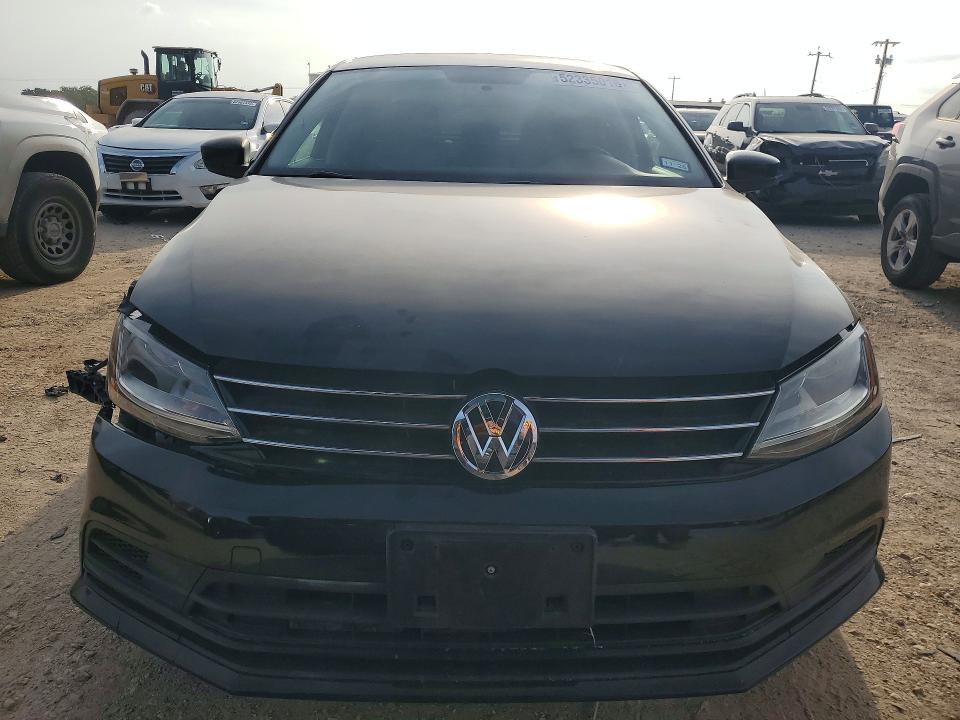 3VW2B7AJ3HM292610