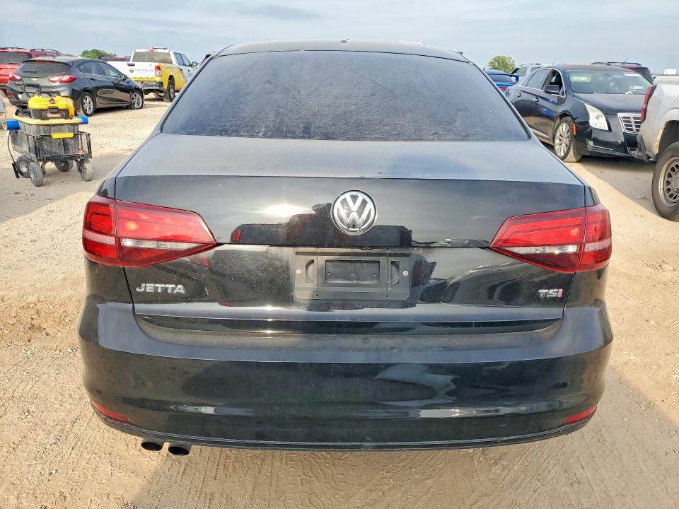 3VW2B7AJ3HM292610