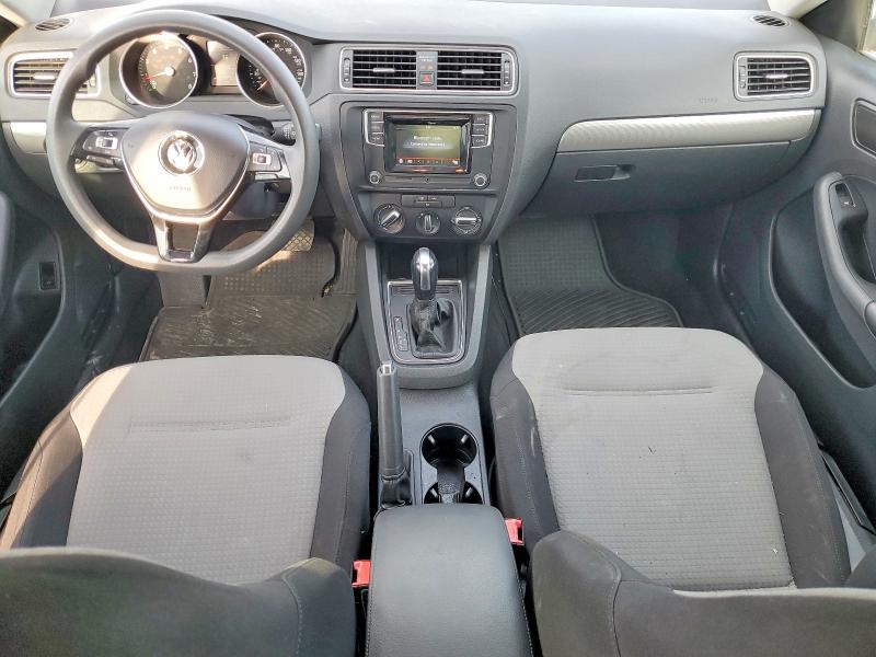 3VW2B7AJ3HM292610