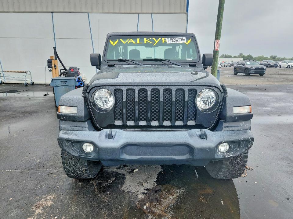 1C4GJXAG0KW661897