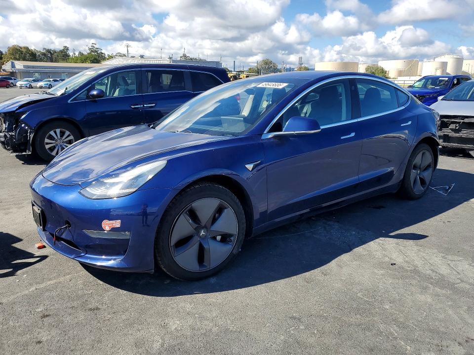 2018 TESLA MODEL 3 — VIN 5YJ3E1EA0JF102231