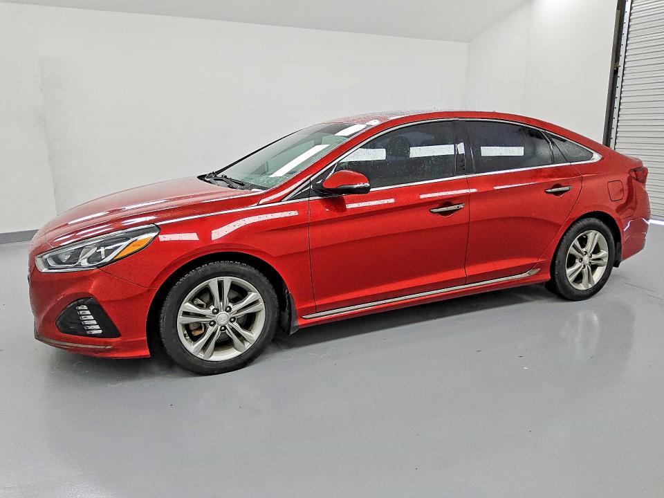 2019 HYUNDAI SONATA — VIN 5NPE34AF9KH818890