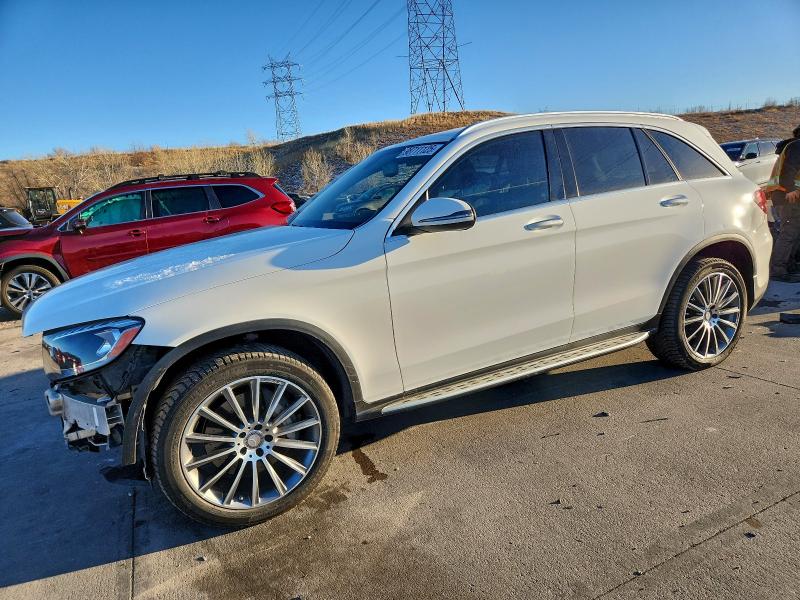 2016 MERCEDES-BENZ GLC 300 — VIN WDC0G4JB1GF105666