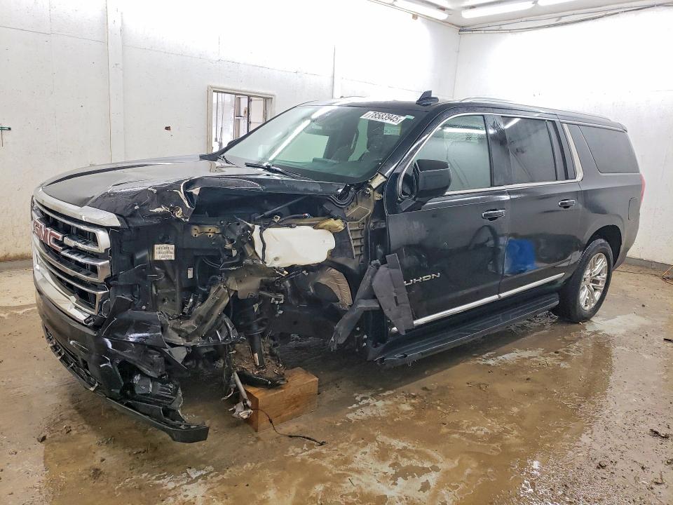 2021 GMC YUKON XL — VIN 1GKS2GKD3MR368402