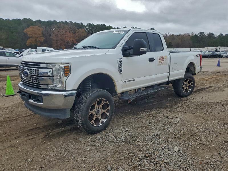 2019 FORD F250 — VIN 1FT7X2BT4KEE40709