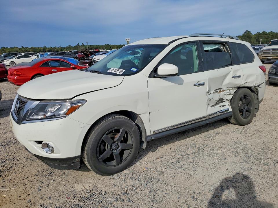 2016 NISSAN PATHFINDER — VIN 5N1AR2MM0GC625392