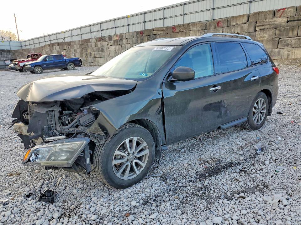 2015 NISSAN PATHFINDER — VIN 5N1AR2MM3FC711682