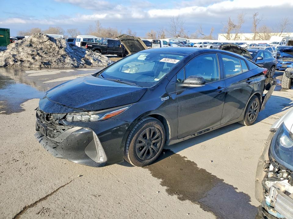 2021 TOYOTA PRIUS PRIME — VIN JTDKAMFP1M3172835
