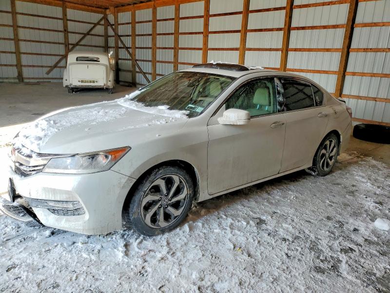 2016 HONDA ACCORD — VIN 1HGCR2F82GA065580