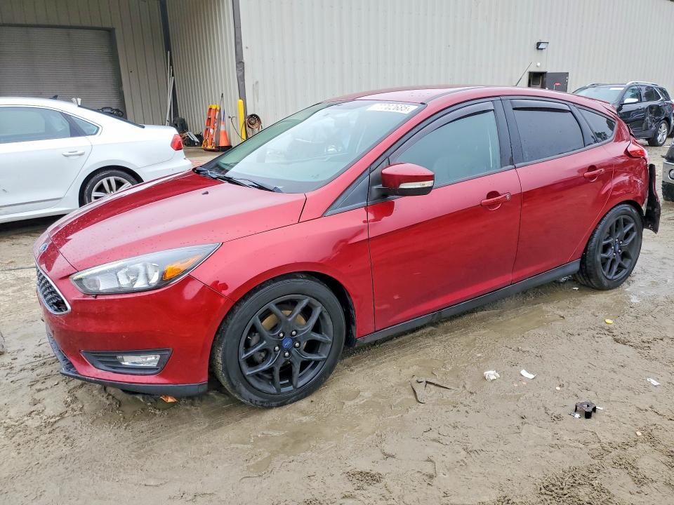 2016 FORD FOCUS — VIN 1FADP3K25GL393084