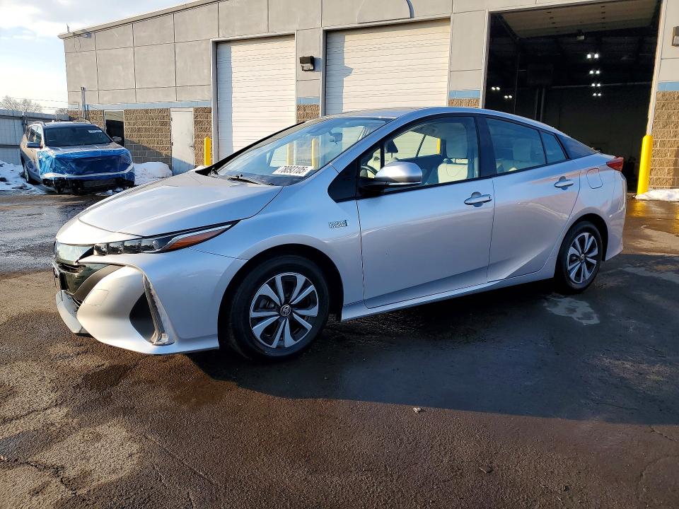 2018 TOYOTA PRIUS PRIME — VIN JTDKARFP8J3102998