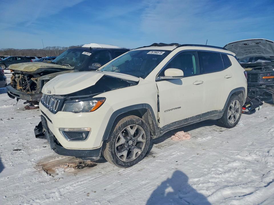 2019 JEEP COMPASS — VIN 3C4NJDCB7KT621023