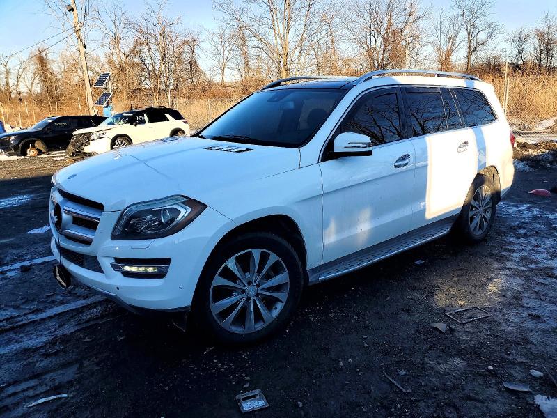 2016 MERCEDES-BENZ GL — VIN 4JGDF6EE9GA647472
