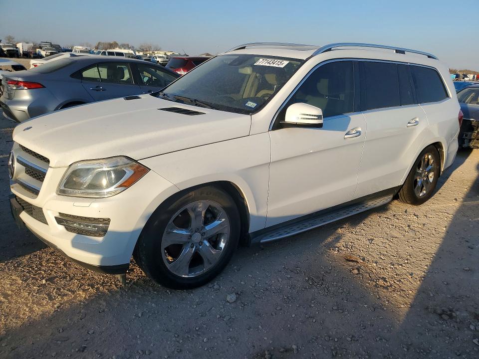 2015 MERCEDES-BENZ GL — VIN 4JGDF6EE4FA598793
