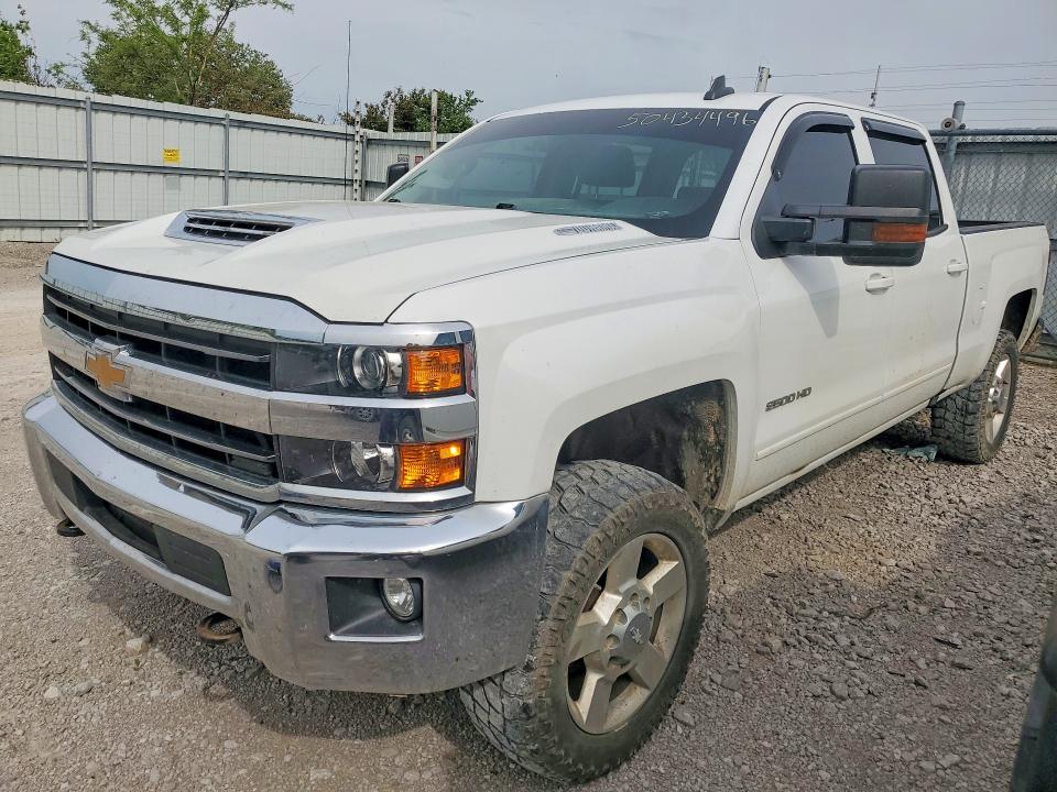 2018 CHEVROLET SILVERADO — VIN 1GC1KVEY6JF203676
