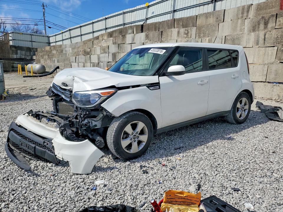 2018 KIA SOUL BASE — VIN KNDJN2A28J7532168