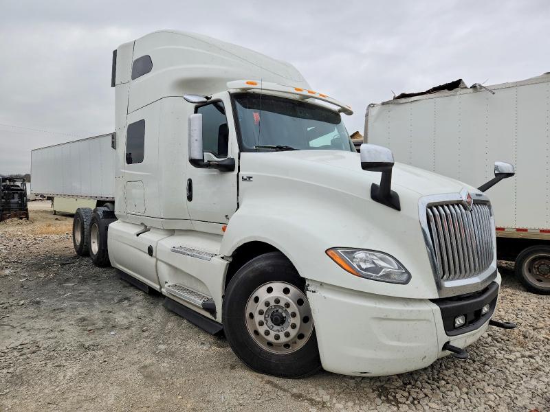 2020 INTERNATIONAL LT625 — VIN 3HSDZAPR2LN335944
