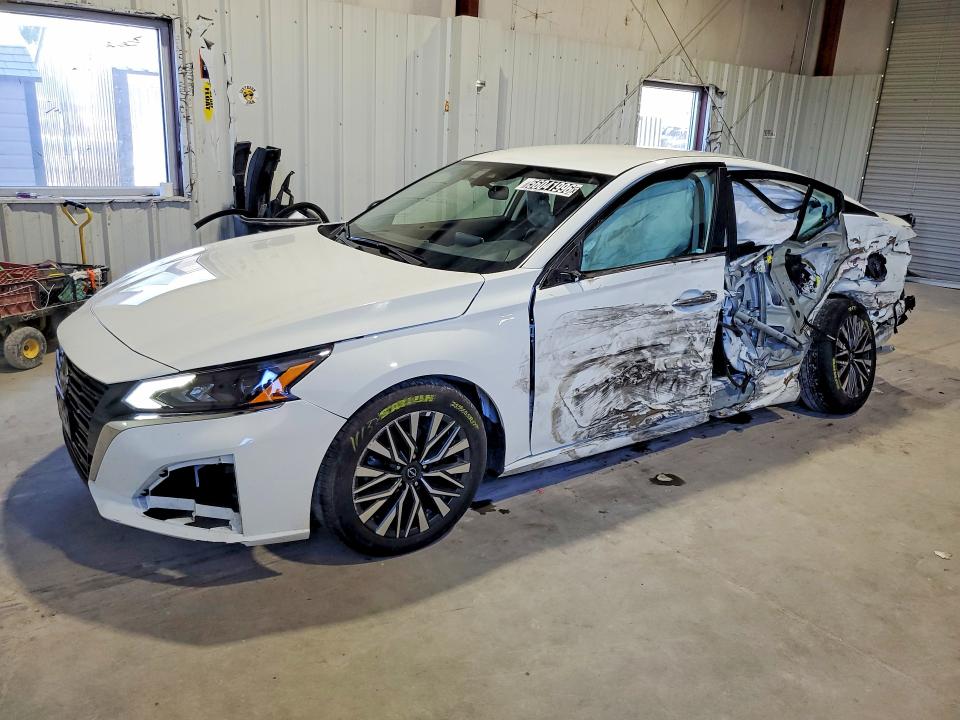 2025 NISSAN ALTIMA — VIN 1N4BL4DV6SN357174