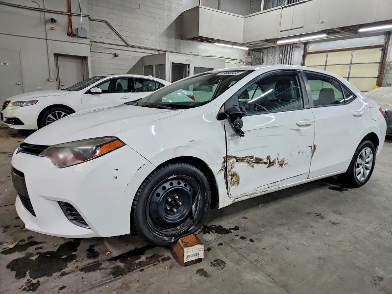 2015 TOYOTA COROLLA — VIN 2T1BURHE8FC435347