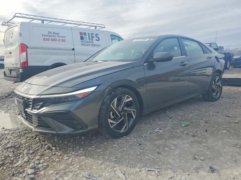2024 HYUNDAI ELANTRA — VIN KMHLS4DG4RU716732
