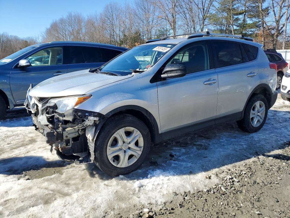 2015 TOYOTA RAV4 — VIN JTMBFREV5FJ027827
