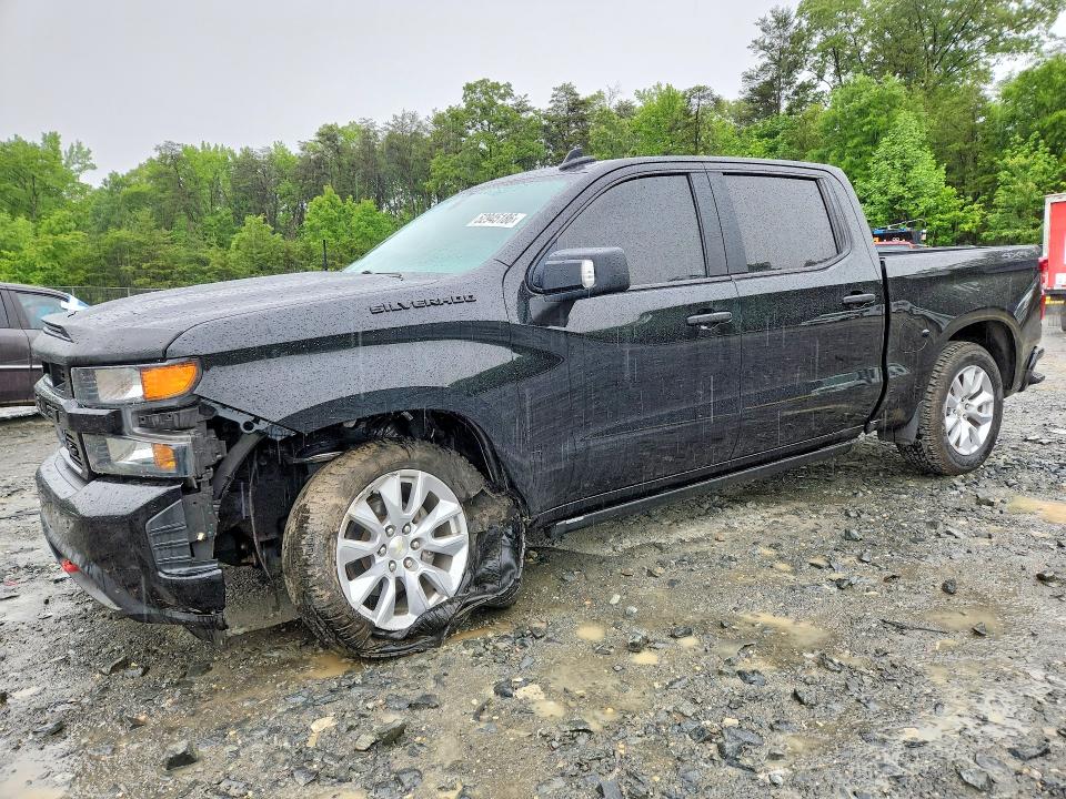 2019 CHEVROLET SILVERADO — VIN 3GCUYBEF8KG104799