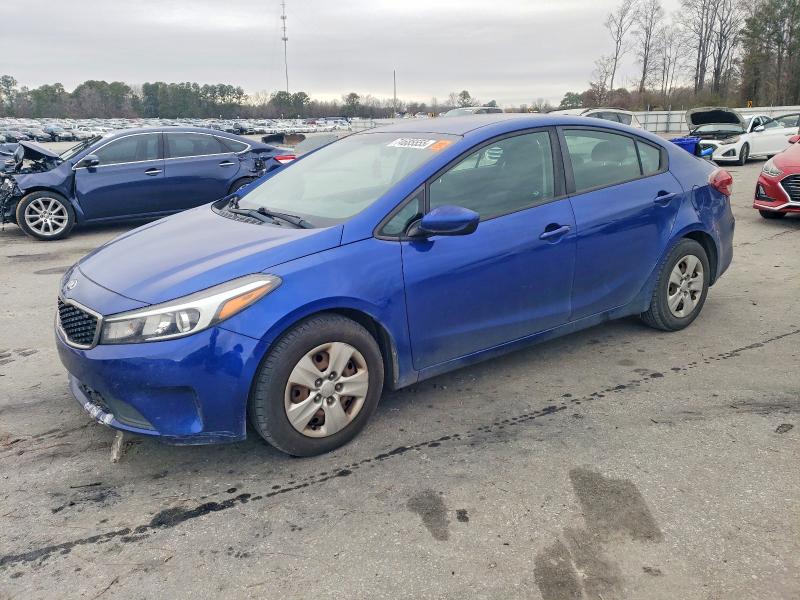 2017 KIA FORTE LX — VIN 3KPFK4A7XHE045764