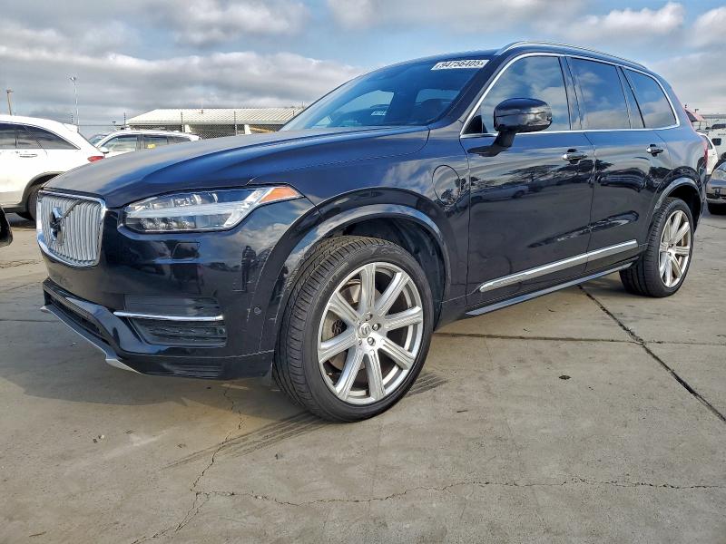 2017 VOLVO XC90 T8 — VIN YV4BC0PL4H1187505