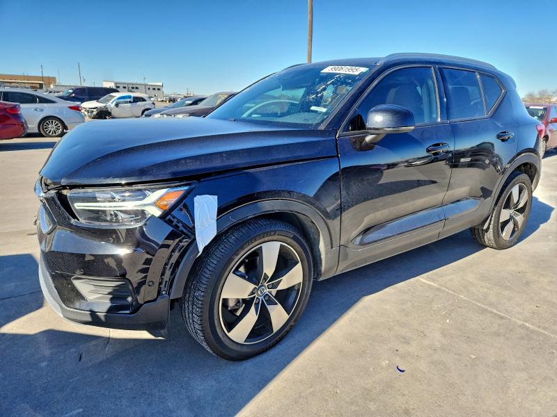 2019 VOLVO XC40 T5 MO — VIN YV4162XZXK2014799
