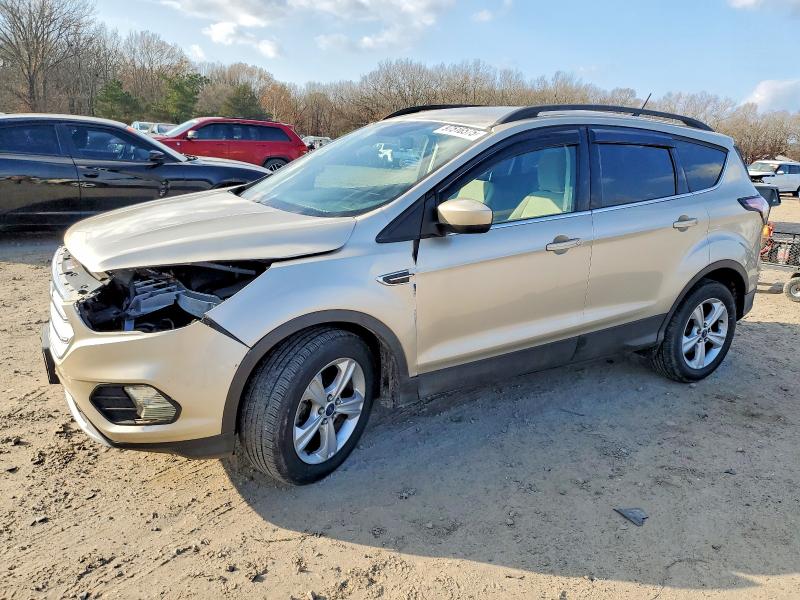 2018 FORD ESCAPE — VIN 1FMCU0GD0JUB41859