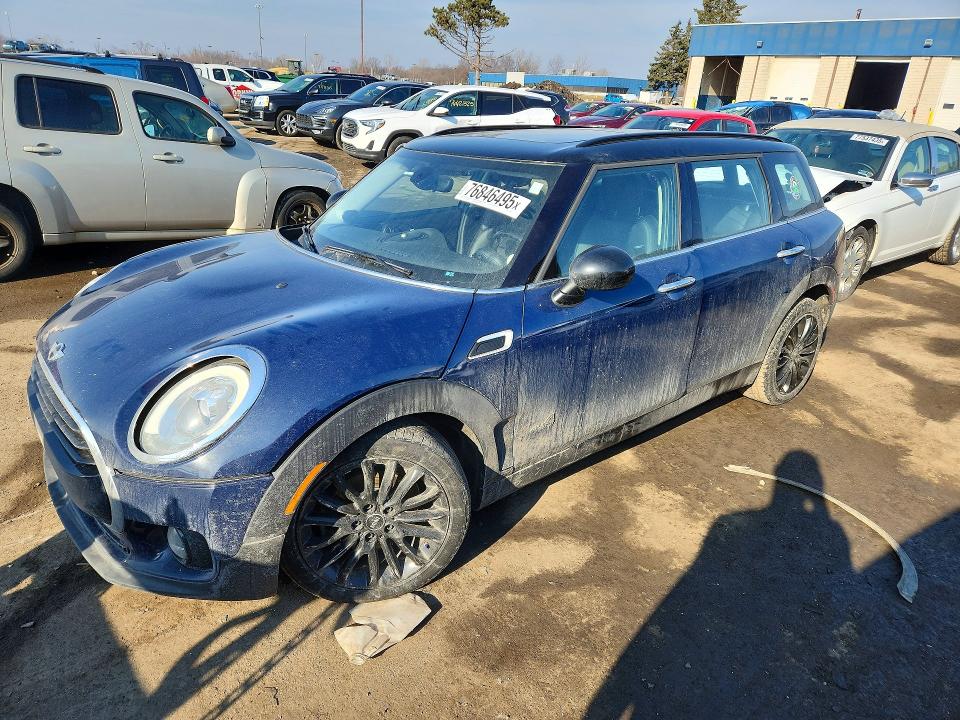 2018 MINI COOPER CLU — VIN WMWLU1C59J2F29077