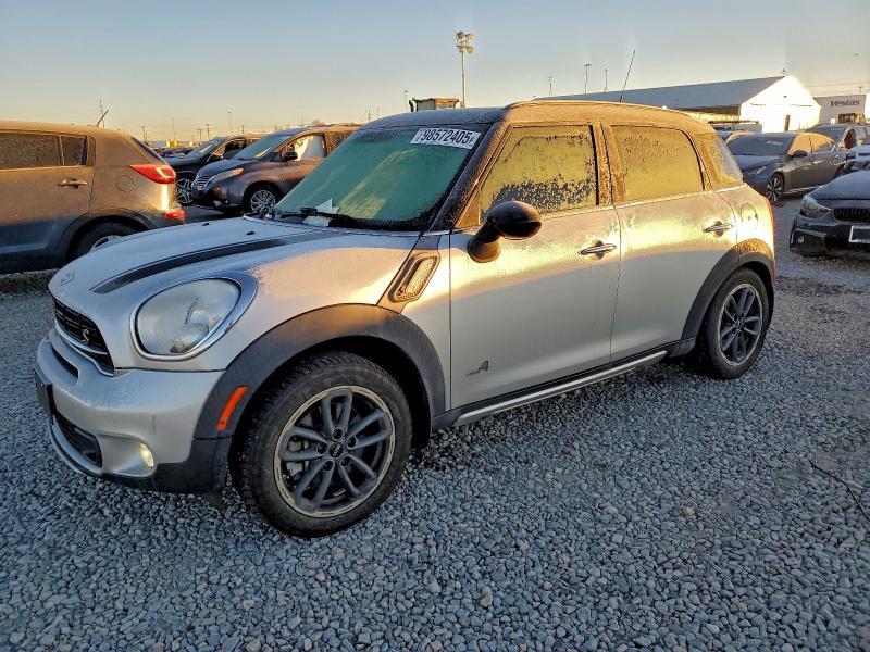 2016 MINI COOPER S C — VIN WMWZC5C50GWU03841