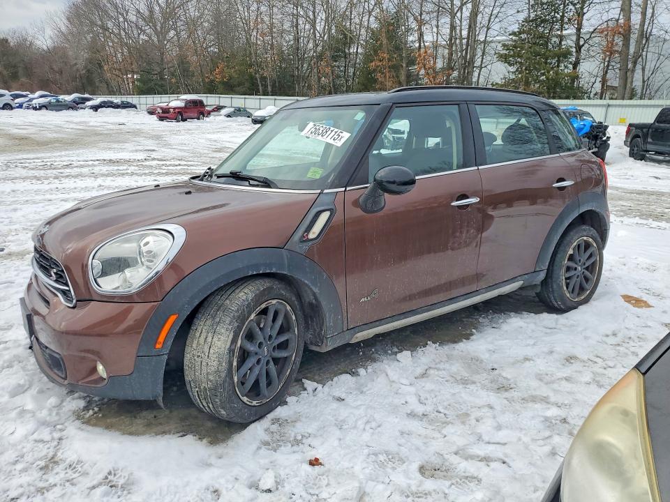 2016 MINI COOPER S C — VIN WMWZC5C50GWU03354