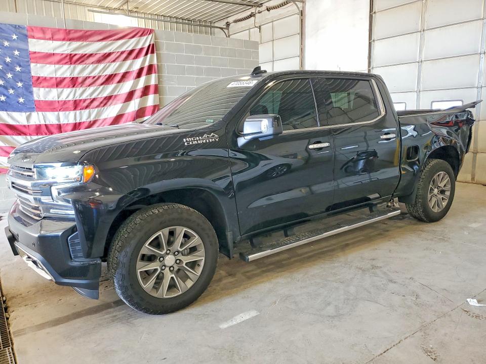 2021 CHEVROLET SILVERADO — VIN 1GCUYHED2MZ427878