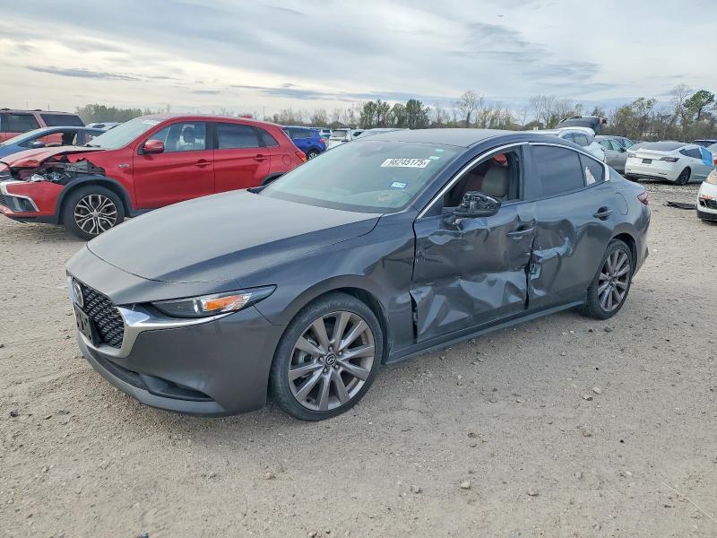 2019 MAZDA 3 — VIN JM1BPACL4K1111745