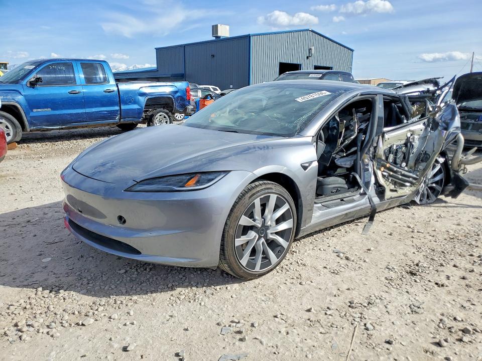 2025 TESLA MODEL 3 — VIN 5YJ3E1EBXSF016502