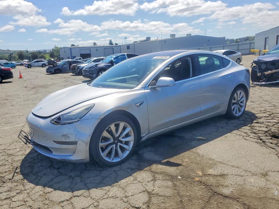 2018 TESLA MODEL 3 — VIN 5YJ3E1EA3JF172564