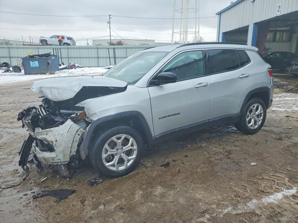 2024 JEEP COMPASS — VIN 3C4NJDBN9RT152278