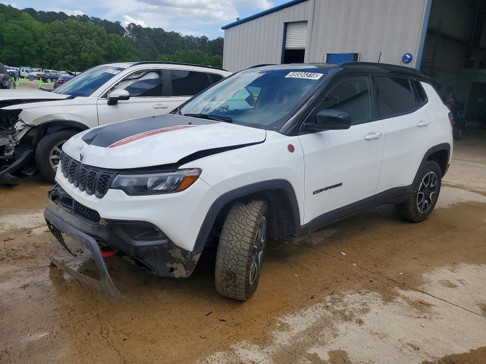 2025 JEEP COMPASS — VIN 3C4NJDDN8ST557051