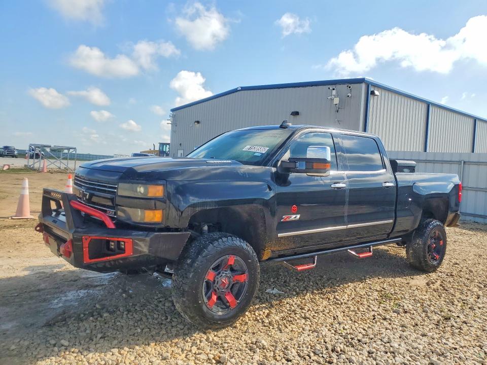 2015 CHEVROLET SILVERADO — VIN 1GC1KWE84FF673945