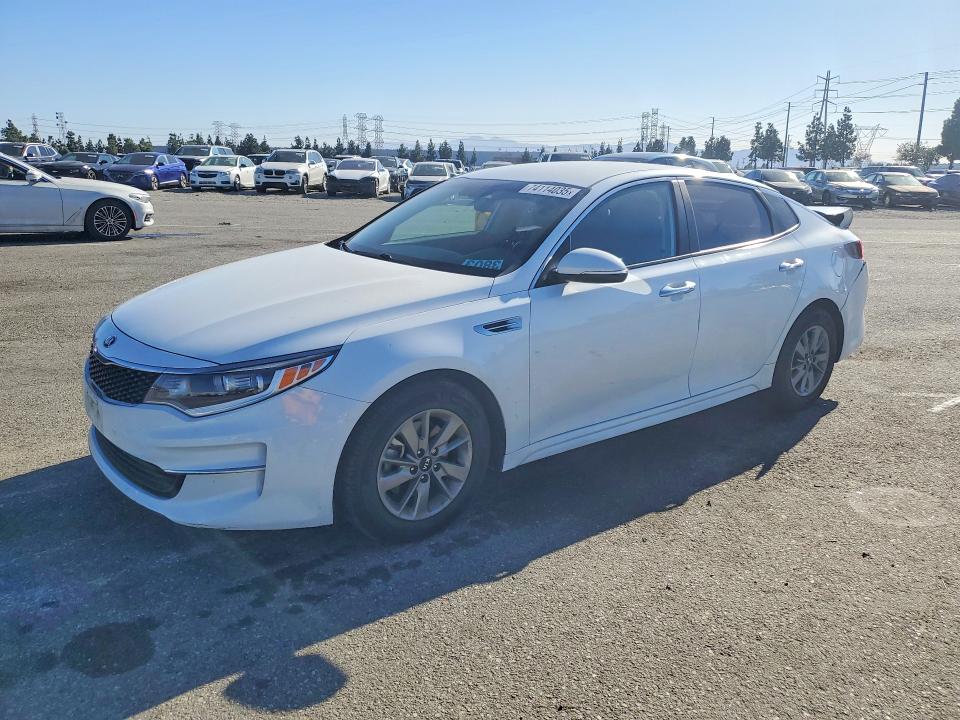2016 KIA OPTIMA — VIN 5XXGT4L19GG007698